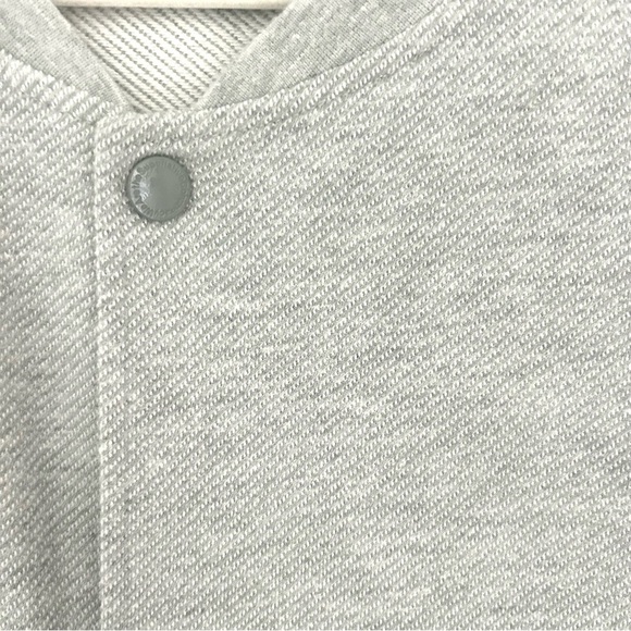 WESC Utility Bomber Track Jacket Fall Layer Snap Collarless Gray Size Large - Picture 5 of 13
